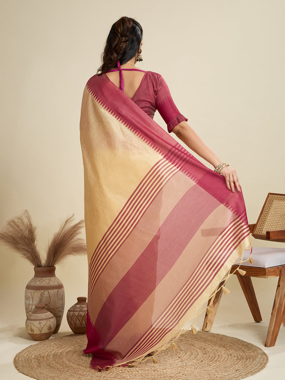 Tussar Raw silk Saree With Temple Border - CHIKU