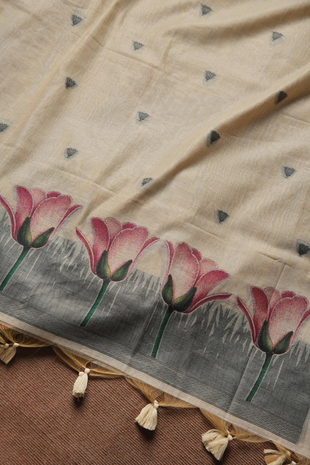 Chandni Lotus Pure Linen Suit - CHIKU