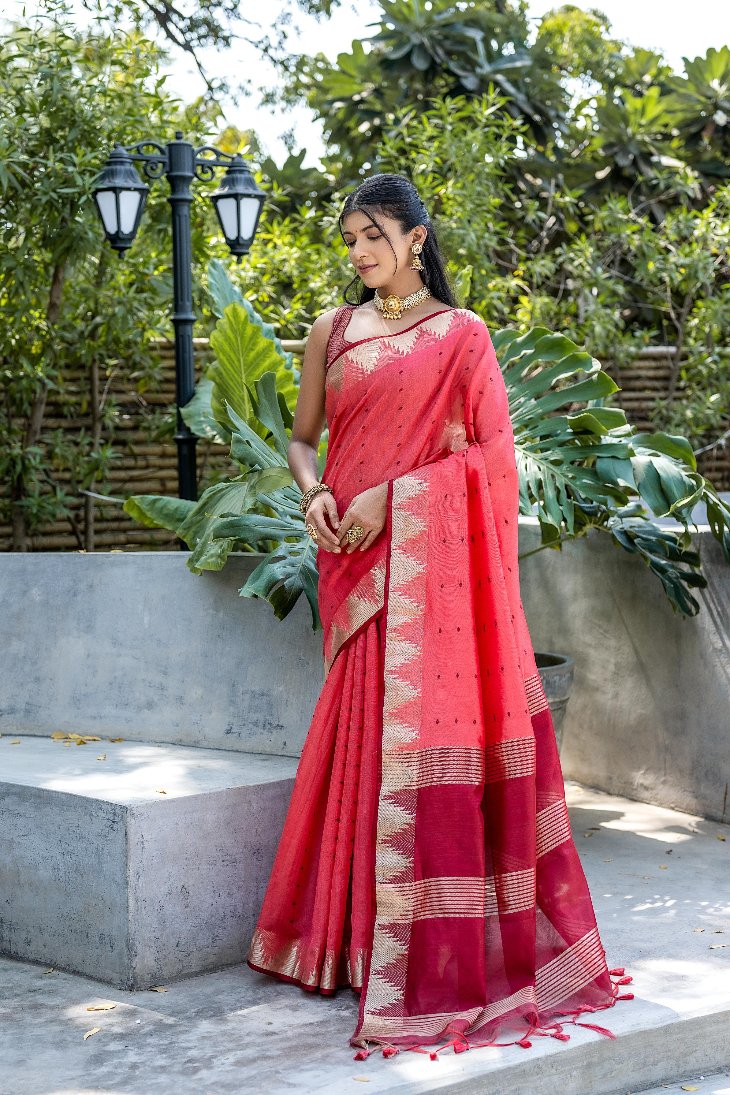 Tussar Raw Silk Weaving Saree - GAJARI