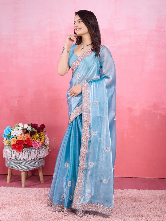 Women Floral Embroidered Designer Saree