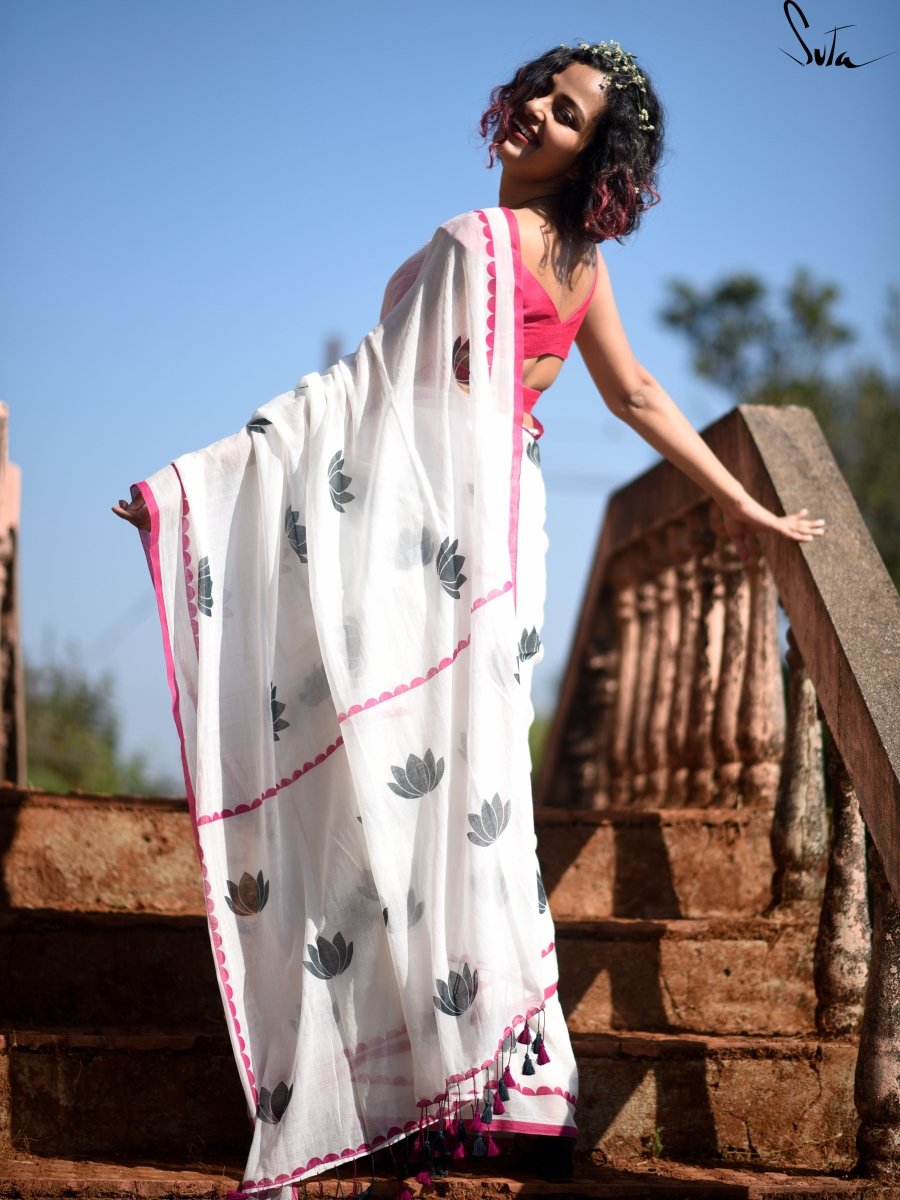 White Mulmul Cotton Floral Print Saree With Tassels