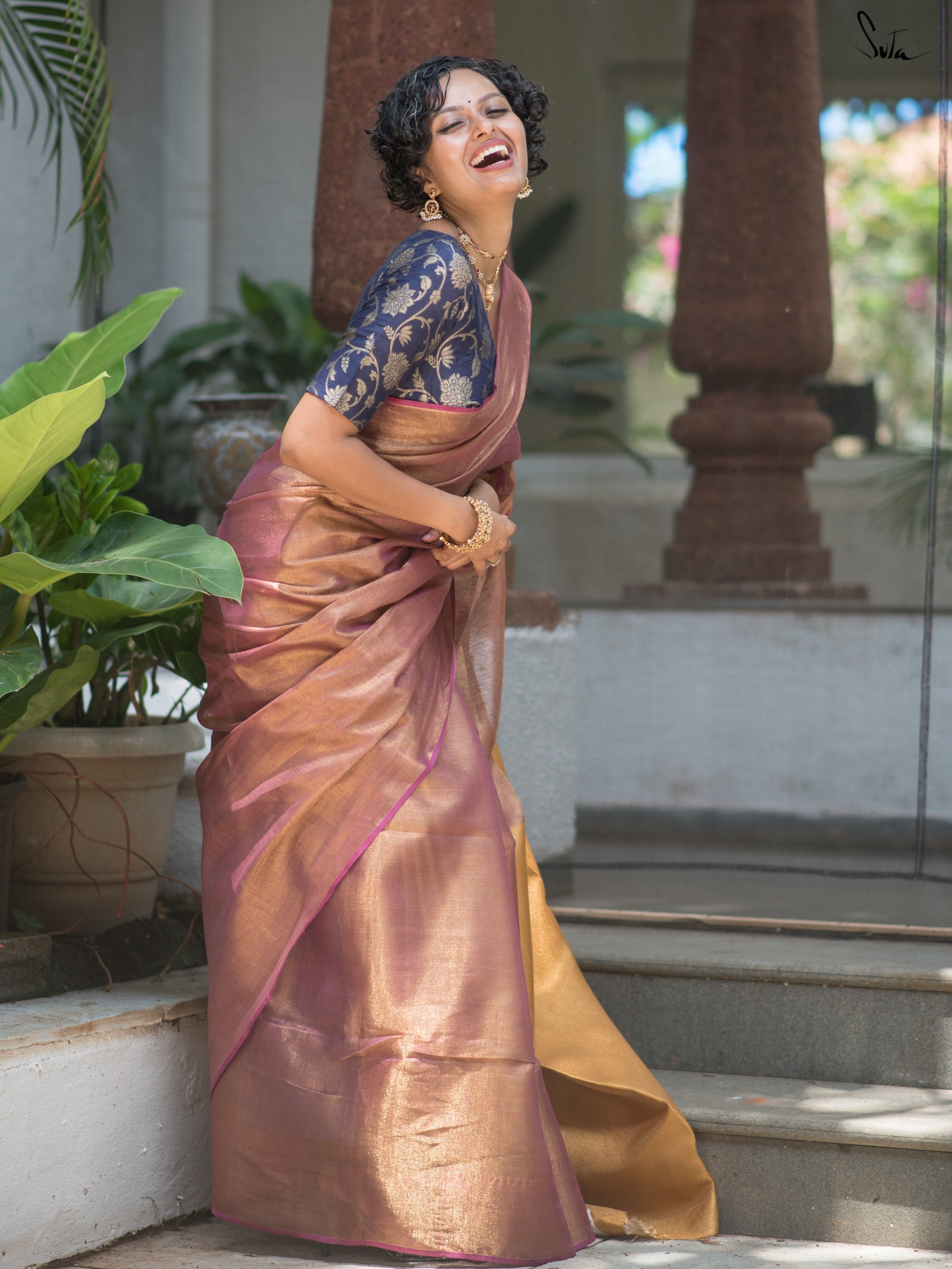 Pink Gold Linen Zari Saree With Blouse Piece