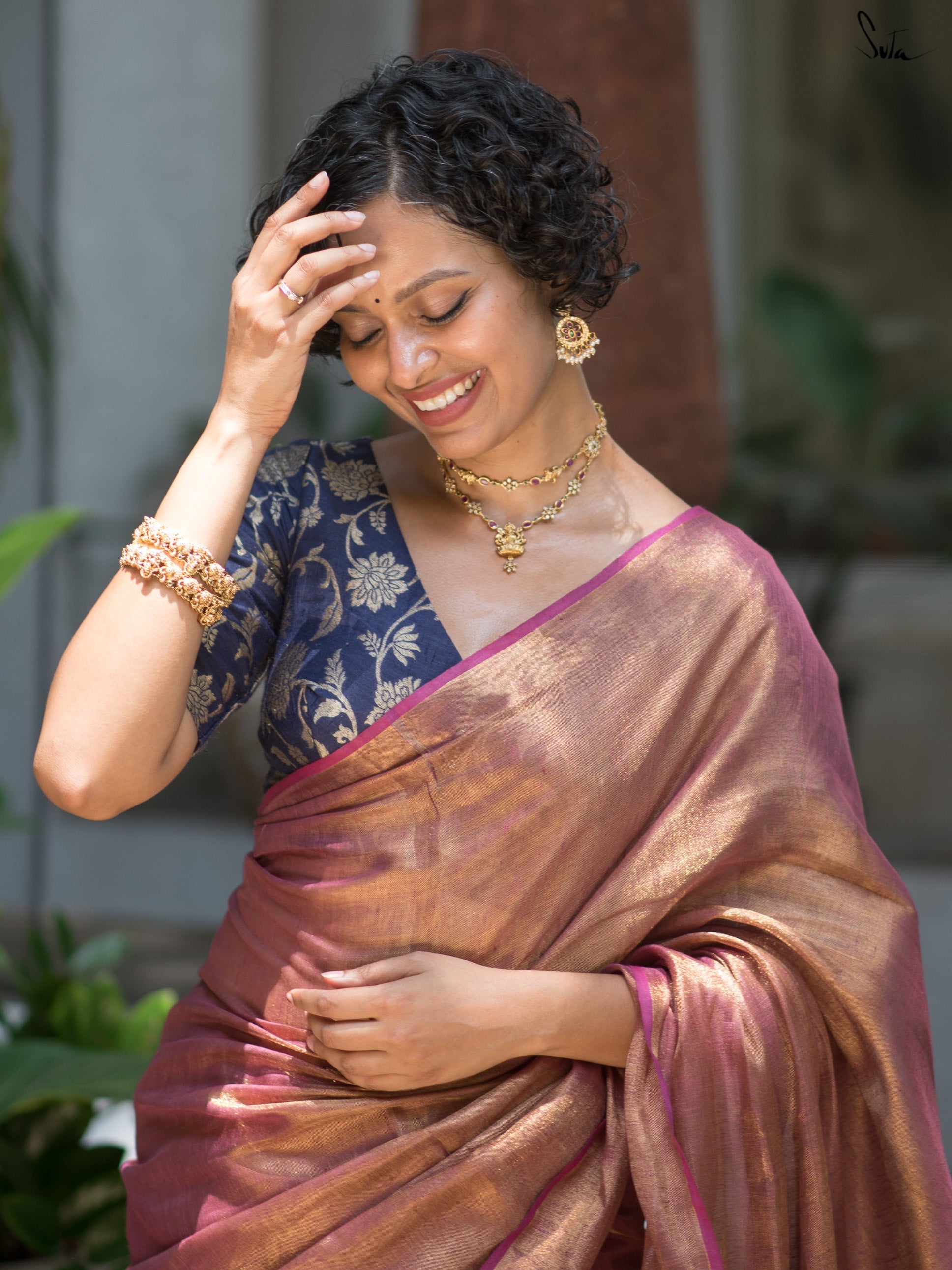 Pink Gold Linen Zari Saree With Blouse Piece